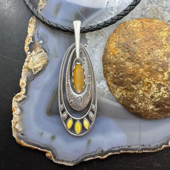 Carolyn Pollack Sterling Silver & Brass Yellow Mother of Pearl Enhancer Pendant - Picture 2 of 10